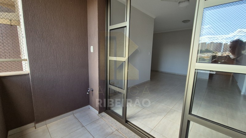 Apartamento para alugar com 3 quartos, 110m² - Foto 9