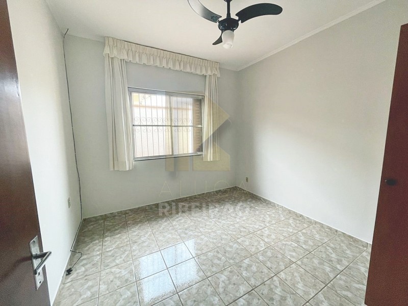 Casa para alugar com 3 quartos, 200m² - Foto 20