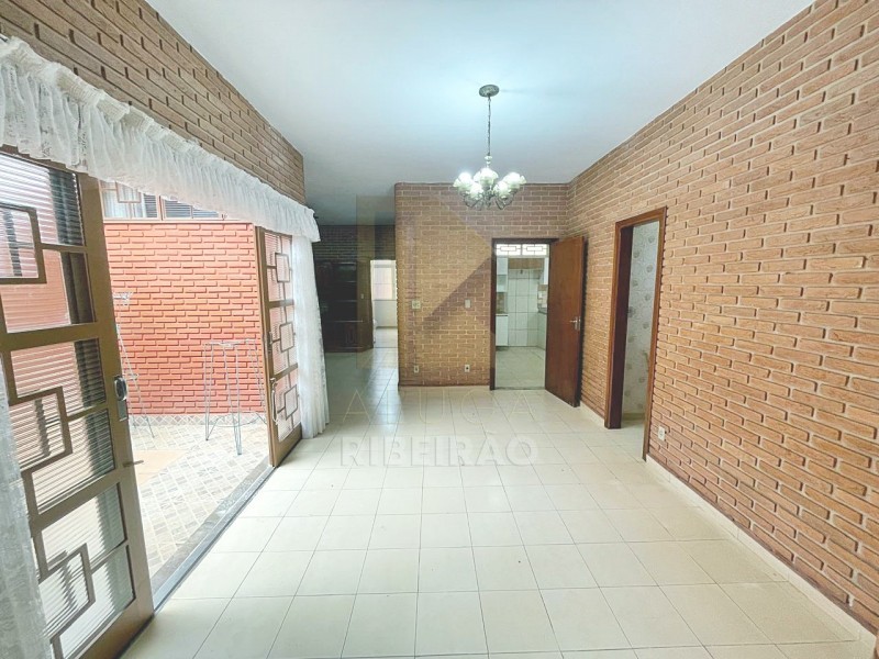 Casa para alugar com 3 quartos, 200m² - Foto 35