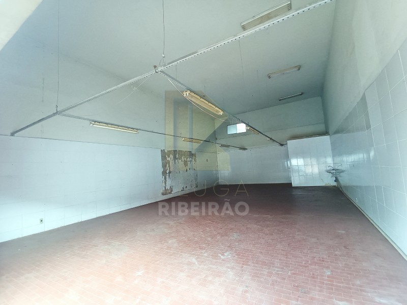 Prédio Inteiro para alugar com 2 quartos, 200m² - Foto 1