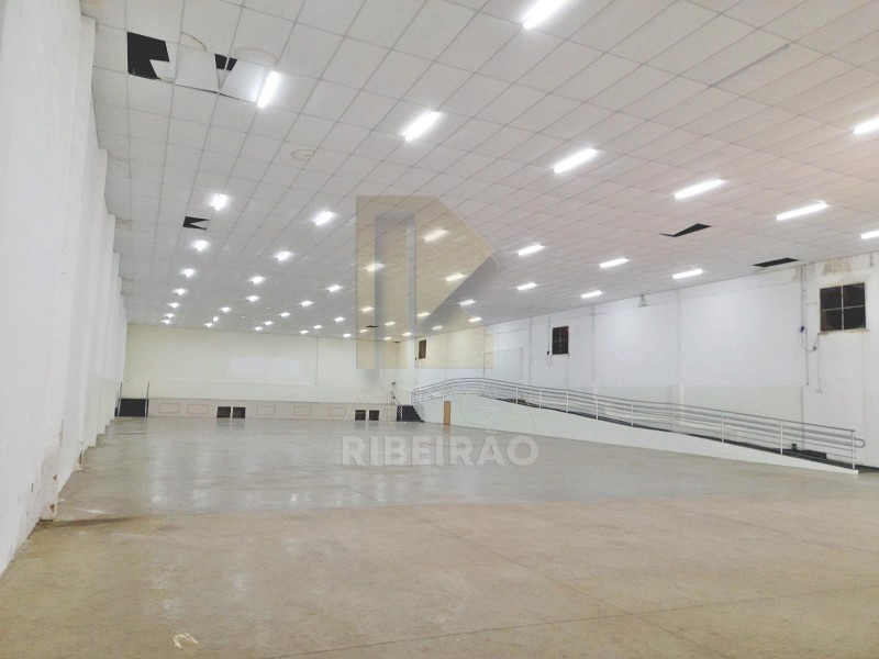 Depósito-Galpão-Armazém para alugar com 1 quarto, 2700m² - Foto 2