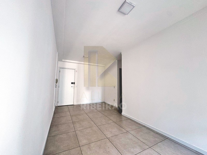 Apartamento para alugar com 2 quartos, 65m² - Foto 6