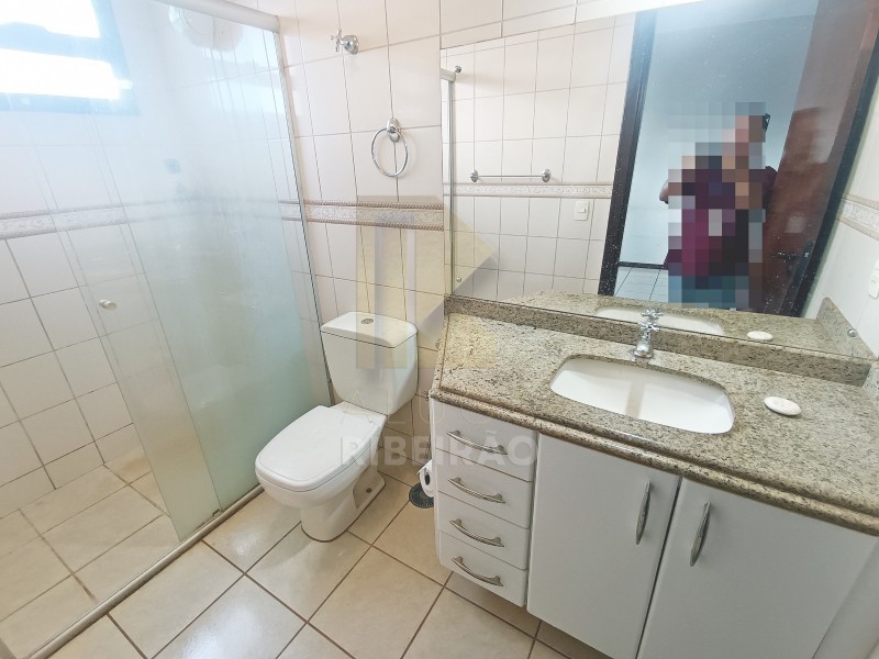 Apartamento para alugar com 3 quartos, 127m² - Foto 13