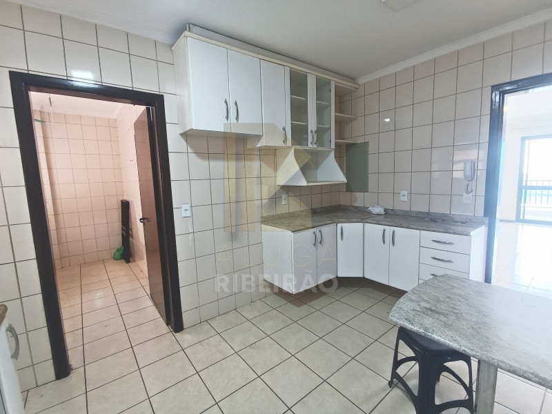 Apartamento para alugar com 3 quartos, 127m² - Foto 8