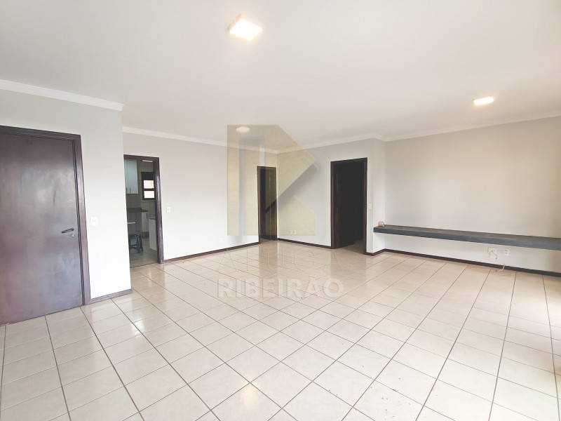 Apartamento para alugar com 3 quartos, 127m² - Foto 2