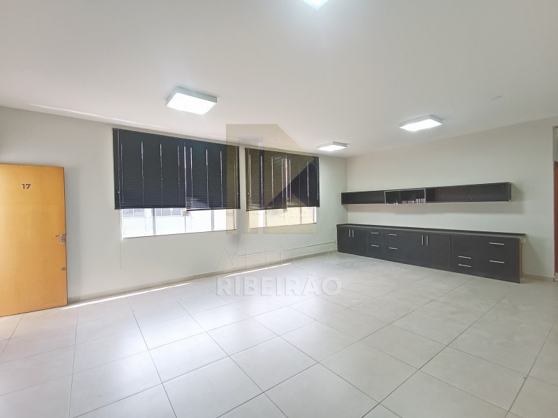 Conjunto Comercial-Sala para alugar com 1 quarto, 43m² - Foto 2