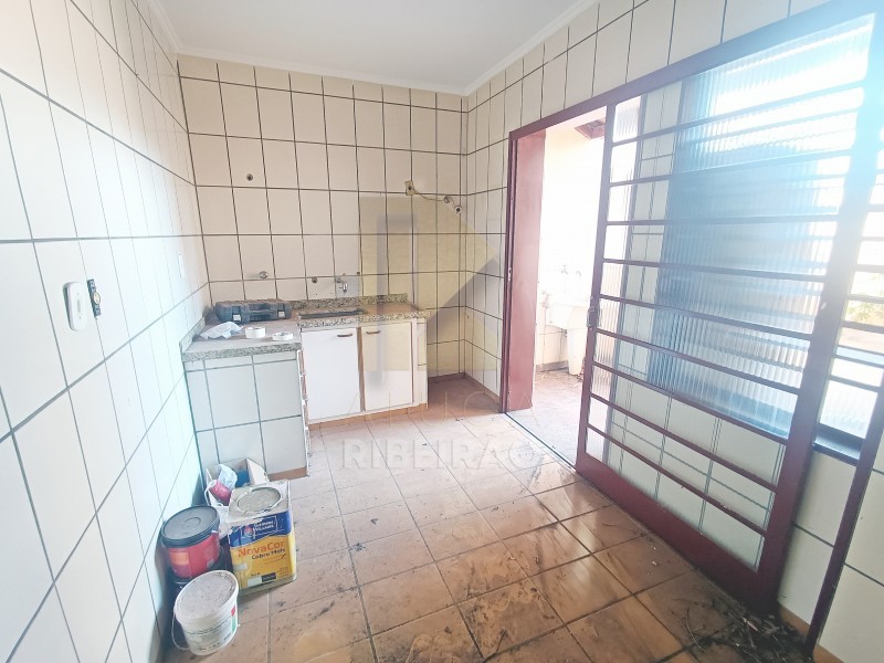 Casa para alugar com 3 quartos, 140m² - Foto 5