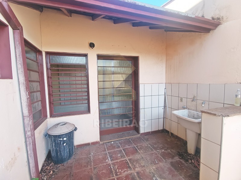 Casa para alugar com 3 quartos, 140m² - Foto 3