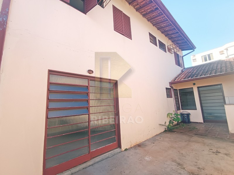 Casa para alugar com 3 quartos, 140m² - Foto 1