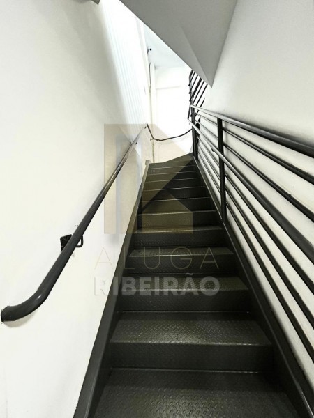 Prédio Inteiro para alugar com 1 quarto, 240m² - Foto 8