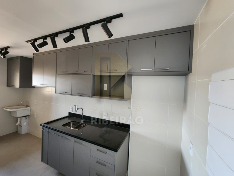 Apartamento para alugar com 2 quartos, 97m² - Foto 8