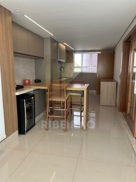 Apartamento para alugar com 4 quartos, 246m² - Foto 8