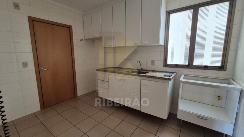 Apartamento para alugar com 3 quartos, 94m² - Foto 3