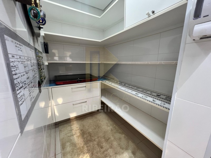 Apartamento para alugar com 4 quartos, 292m² - Foto 8