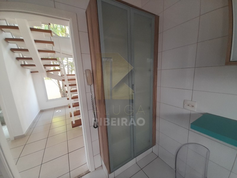 Apartamento para alugar com 3 quartos, 190m² - Foto 17