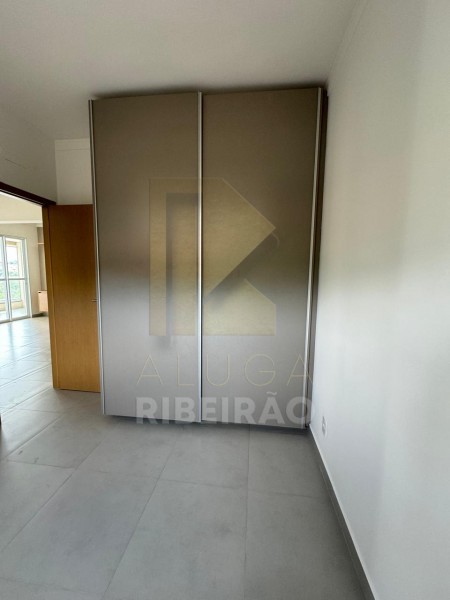 Apartamento para alugar com 2 quartos, 91m² - Foto 11