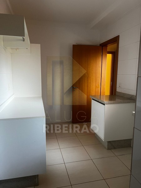 Apartamento para alugar com 4 quartos, 180m² - Foto 11