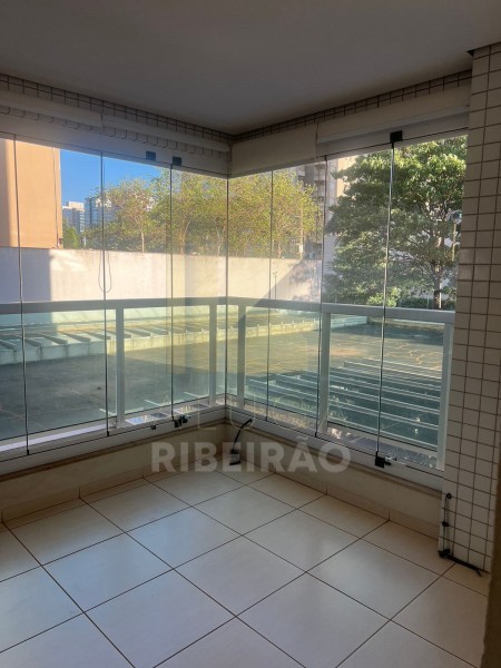 Apartamento para alugar com 4 quartos, 180m² - Foto 4