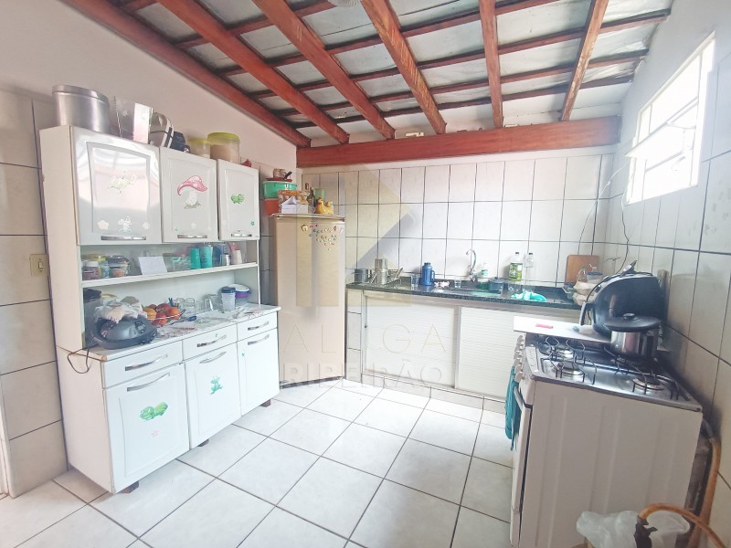 Prédio Inteiro à venda com 2 quartos, 170m² - Foto 13