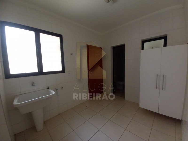 Apartamento para alugar com 3 quartos, 140m² - Foto 20