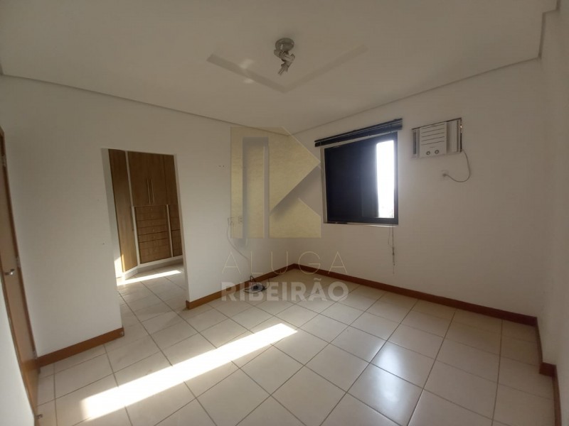 Apartamento para alugar com 3 quartos, 140m² - Foto 11