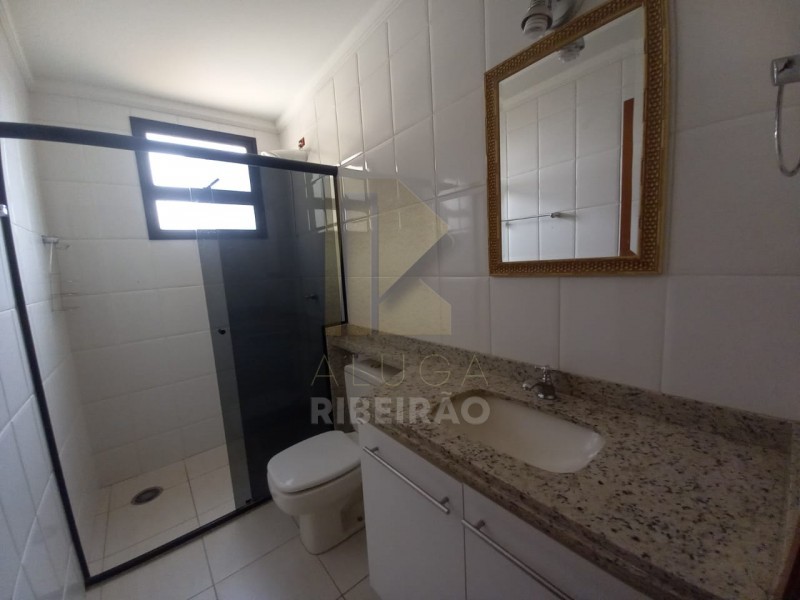 Apartamento para alugar com 3 quartos, 140m² - Foto 14