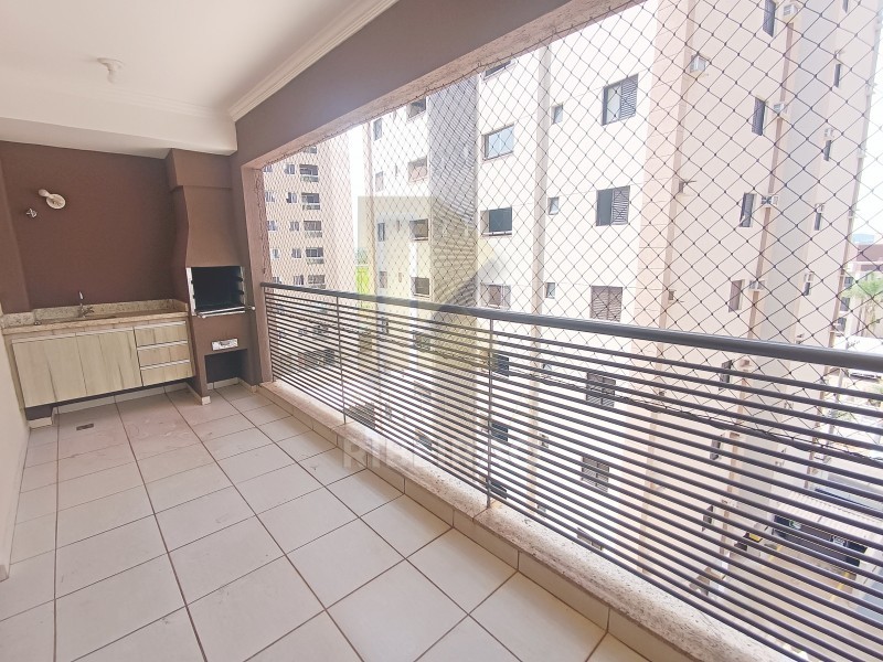 Apartamento à venda e aluguel com 3 quartos, 112m² - Foto 1