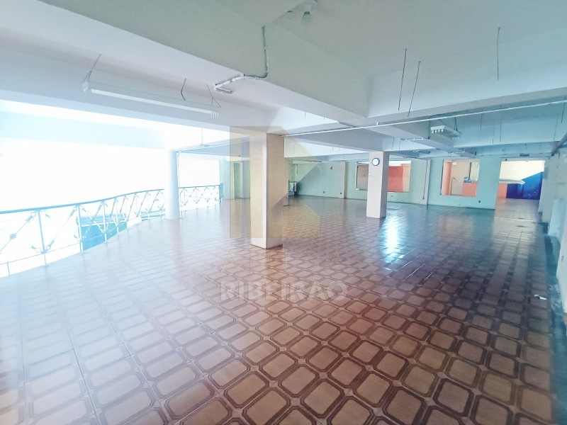 Prédio Inteiro para alugar com 1 quarto, 1000m² - Foto 16