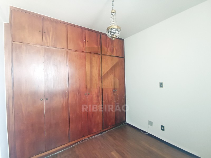 Apartamento à venda com 3 quartos, 130m² - Foto 4