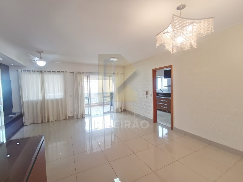 Apartamento para alugar com 3 quartos, 139m² - Foto 2