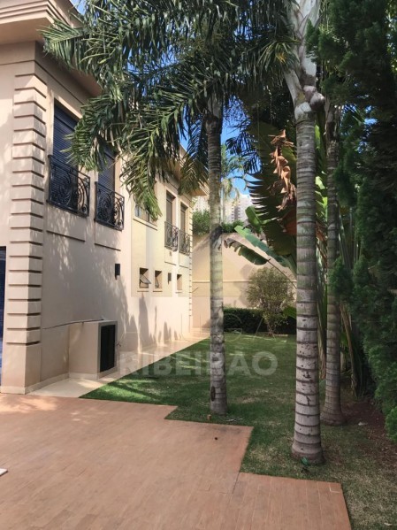 Casa para alugar com 6 quartos, 795m² - Foto 25