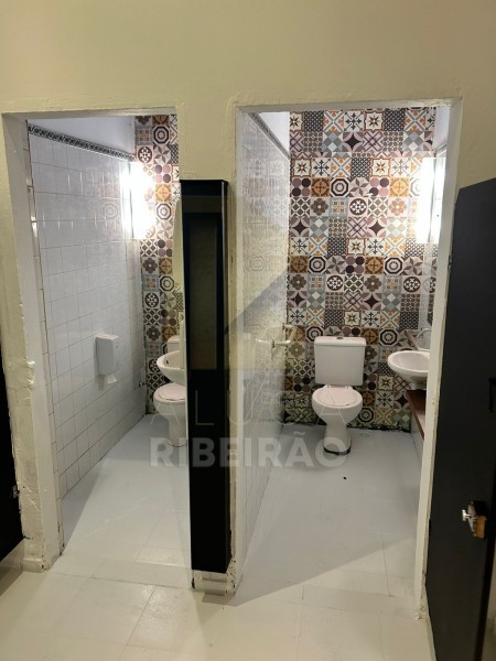 Prédio Inteiro para alugar com 5 quartos, 342m² - Foto 9